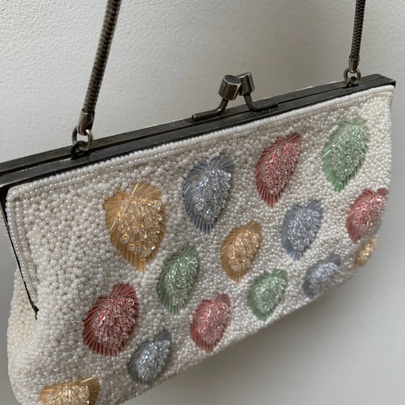 022 - Original Vintage 50s 60s Heavily Beaded Bag 
Snake chain handle - Picture 13 of 15